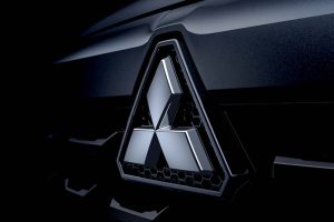 2024-mitsubishi-compact-crossover-teaser (1)