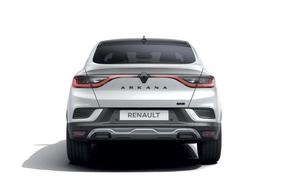 https://autogreeknews.gr/wp-content/uploads/2023/07/2024-renault-arkana-facelift-7.jpg