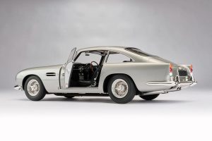 ASTON-MARTIN-DB5-VANTAGE-scale-model-8