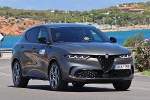 Alfa-Romeo-Tonale-strofi