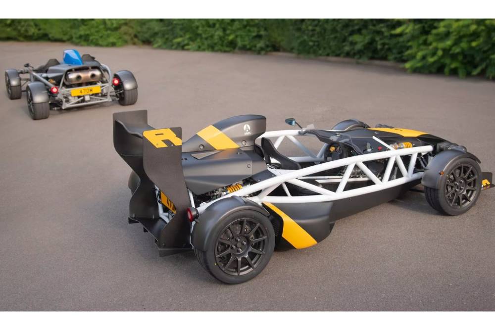https://autogreeknews.gr/wp-content/uploads/2023/07/Ariel-Atom-4R-00007-2048x1152-1.jpg