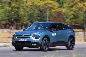 Citroen-C4-C-Cross-1.2T-130-EAT8