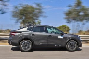 Citroen C4 X 1.2 PureTech 130 (32)