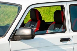 Lada-Niva-Sport-(4)