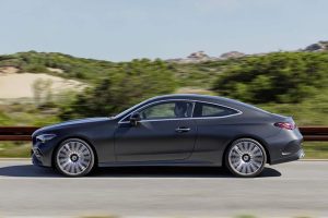 Mercedes-Benz-CLE-(18)