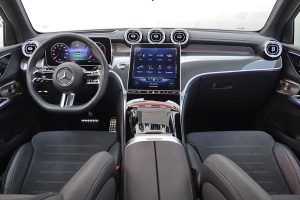 Mercedes-GLC-220-d-4Matic-2023-(18)