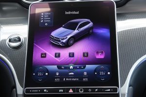 Mercedes-GLC-220-d-4Matic-2023-(23)