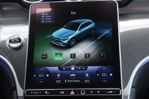 Mercedes-GLC-220-d-4Matic-2023-(25)