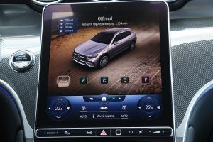 Mercedes-GLC-220-d-4Matic-2023-(27)