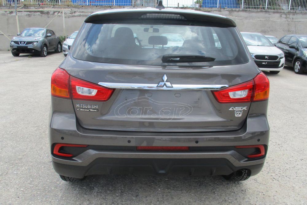 https://autogreeknews.gr/wp-content/uploads/2023/07/Mitsubishi-ASX-2018-9.jpg