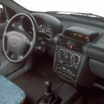 Opel-Corsa-Β-30-Years (4)