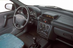 Opel-Corsa-Β-30-Years (4)