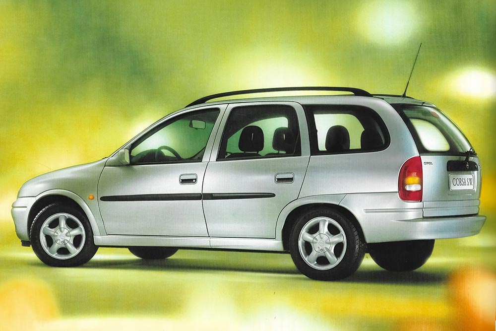 https://autogreeknews.gr/wp-content/uploads/2023/07/Opel-Corsa-Β-30-Years-8.jpg