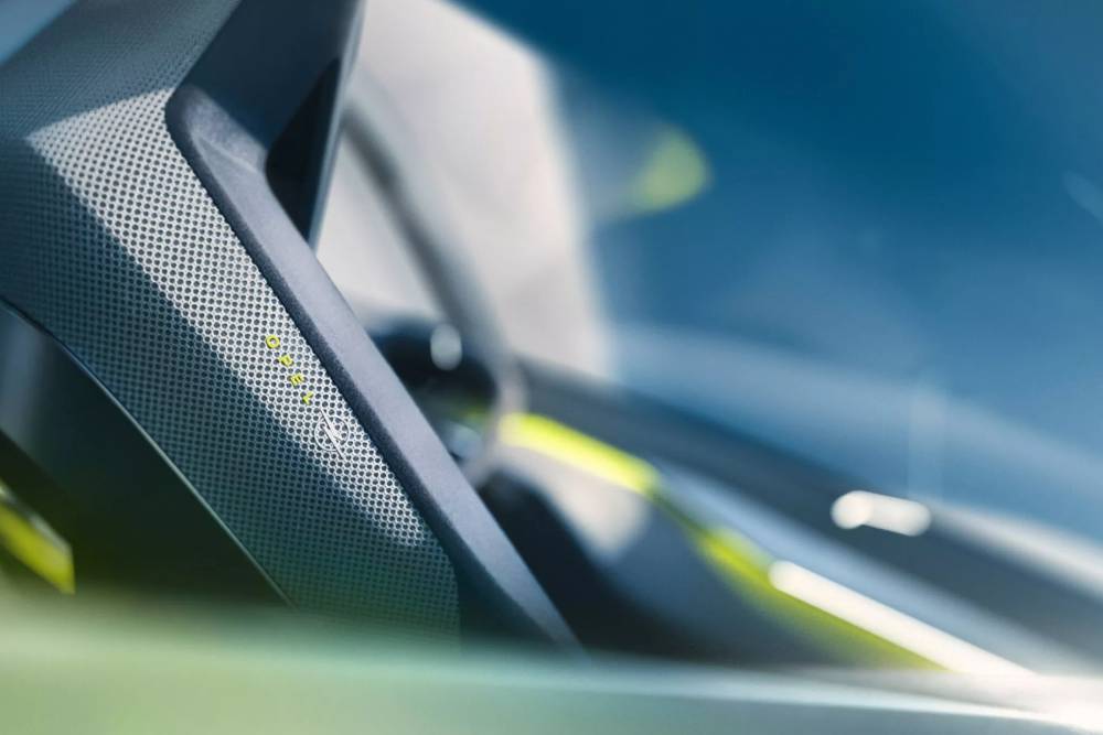 https://autogreeknews.gr/wp-content/uploads/2023/07/Opel-Experimental-Concept-Teasers-3-2048x1448-1.jpg