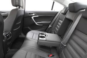 Opel-Insignia-2008-(4)