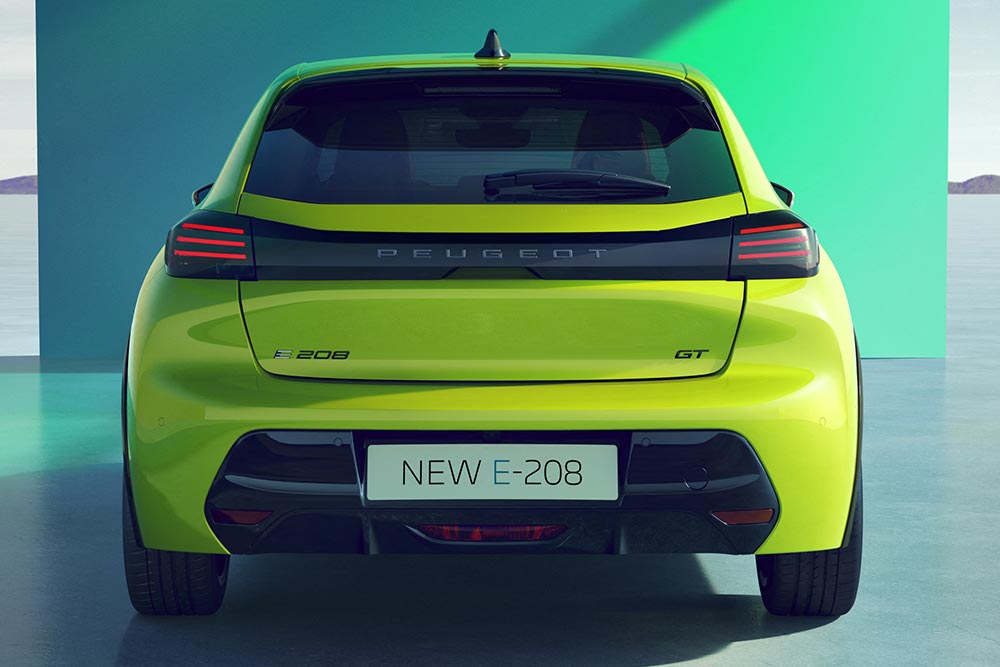 https://autogreeknews.gr/wp-content/uploads/2023/07/PEUGEOT-E-208-2.jpg