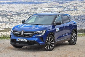 Renault Austral static