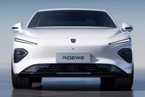 Roewe-D7-EV-2
