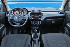 Suzuki-Swift-1.2-Hybrid-(3)