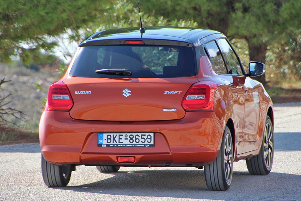 https://autogreeknews.gr/wp-content/uploads/2023/07/Suzuki-Swift-1.2-Hybrid-6.jpg