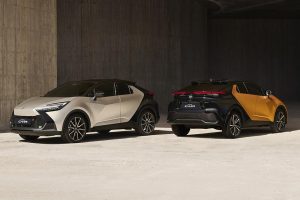 Toyota-C-HR-front-rear-2023