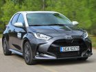 Toyota-Yaris-dynamic-front