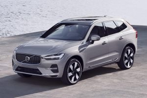Volvo_XC60_Recharge_T8-(1)