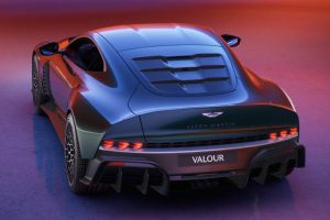 am_690_trailer_desktop021