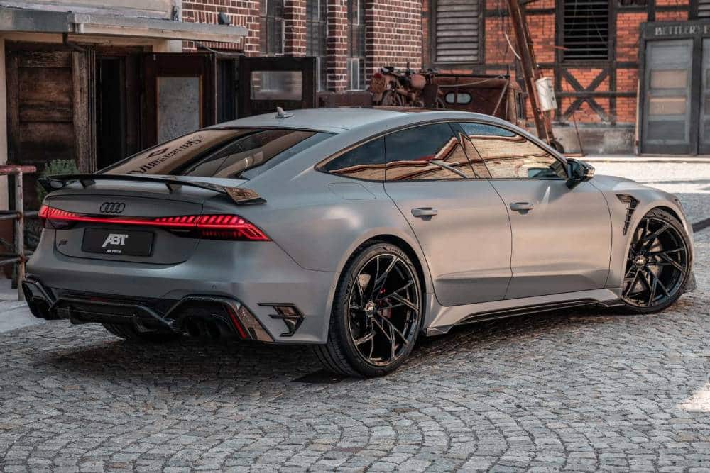https://autogreeknews.gr/wp-content/uploads/2023/07/audi-rs7-by-abt-3.jpg