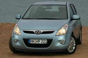 hyundai_i20_2008-(2)