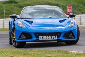 lotus emira drift 02