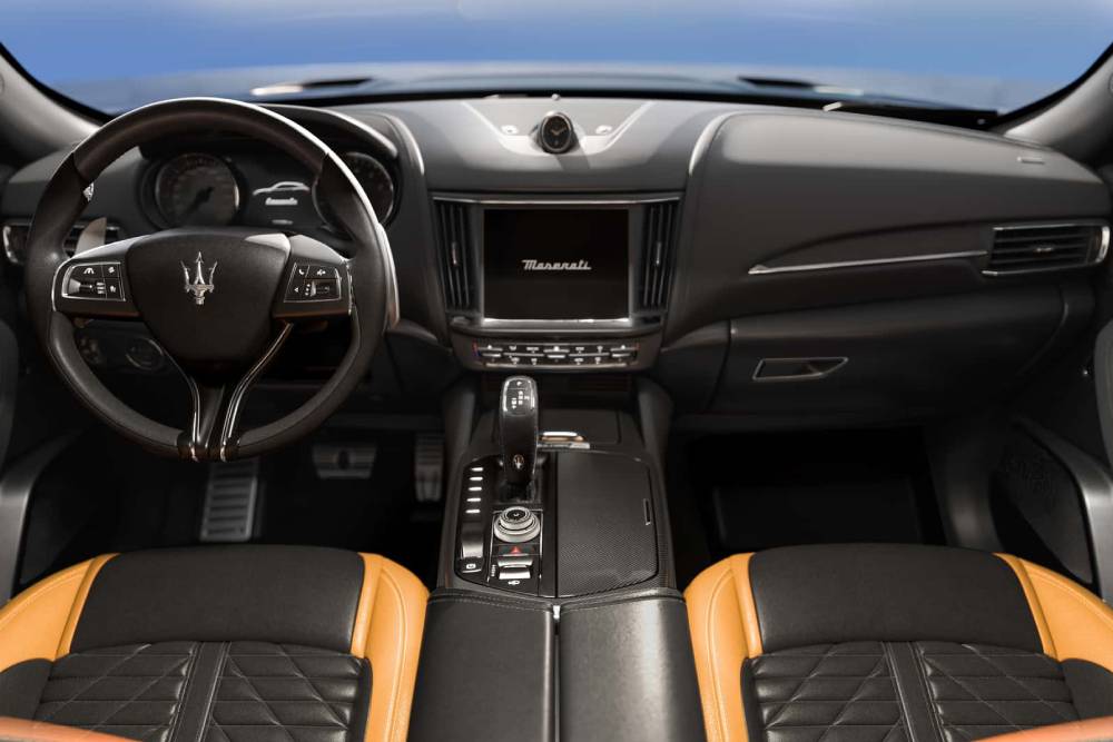 https://autogreeknews.gr/wp-content/uploads/2023/07/maserati-levante-v8-ultima-2.jpg