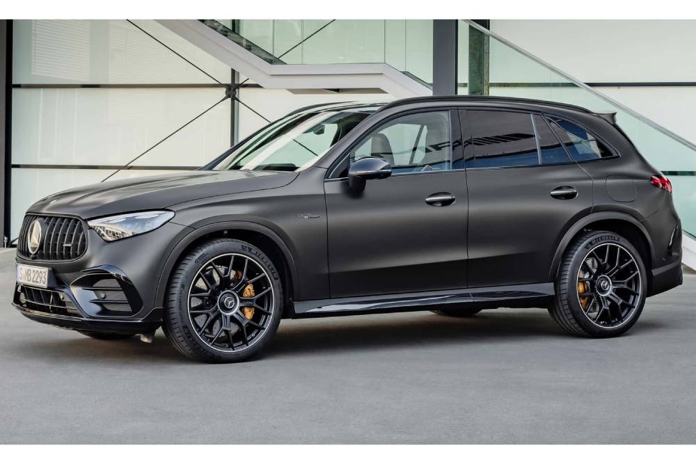 https://autogreeknews.gr/wp-content/uploads/2023/07/mercedes-amg-glc63-s-e-performance-european-model-4.jpg