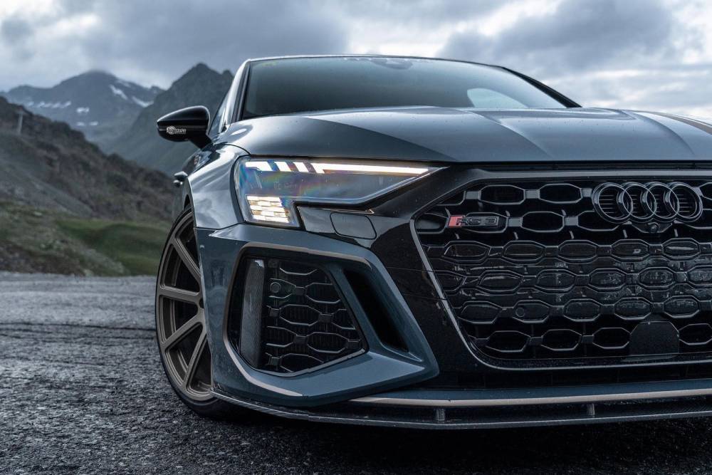 https://autogreeknews.gr/wp-content/uploads/2023/07/mtm-s-650-hp-audi-rs-3-r-is-on-the-prowl-craving-f-5.jpg