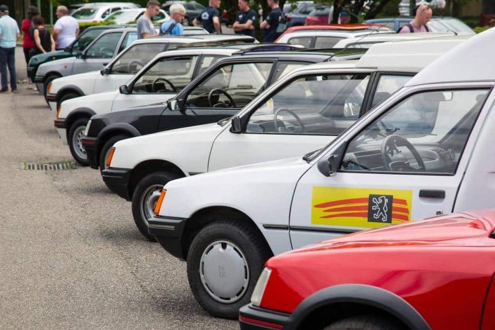 https://autogreeknews.gr/wp-content/uploads/2023/07/peugeot-205-40-years-anniversary-04.jpg