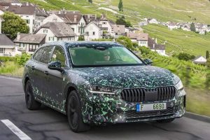 skoda-superb-combi-2024-im-vorserientest