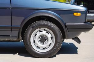 1982-VW-Golf-GTD-00011-2048×1366