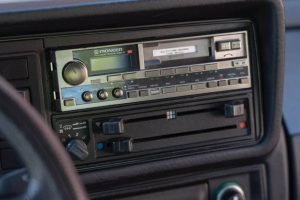 1982-VW-Golf-GTD-00019-2048×1366