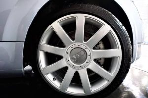 2006-Audi-TT-MK1-180-00019-2048×1364