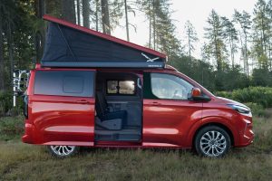 2023_FORD_Transit_Custom_Nugget_01