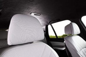 2024-BMW-X5-and-X6-14