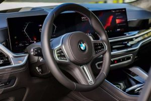 2024-BMW-X5-and-X6-96