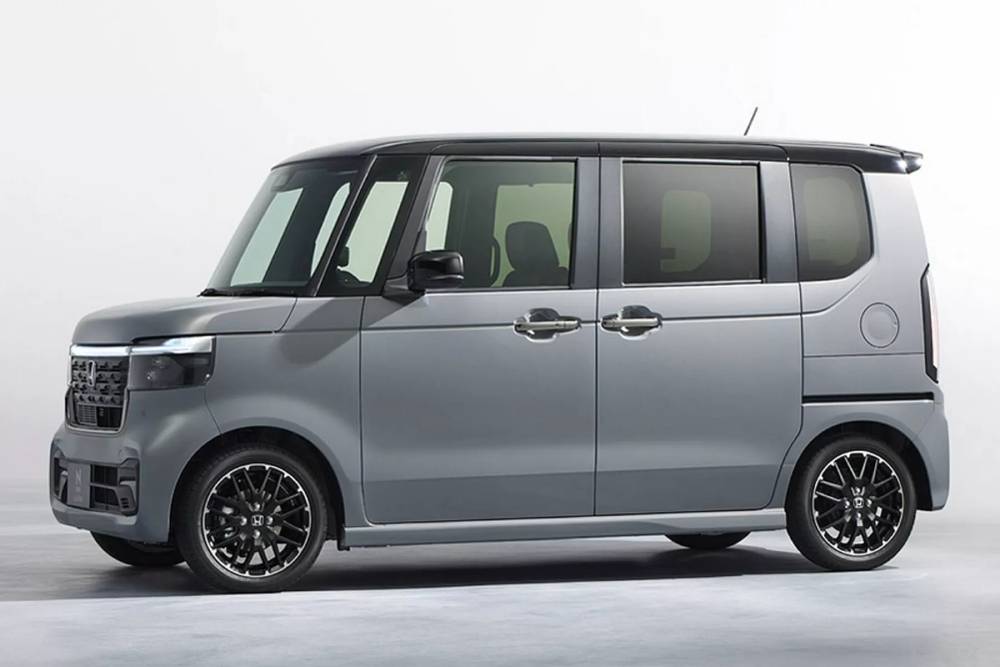https://autogreeknews.gr/wp-content/uploads/2023/08/2024-Honda-N-Box-10-2048x1254-1.jpg