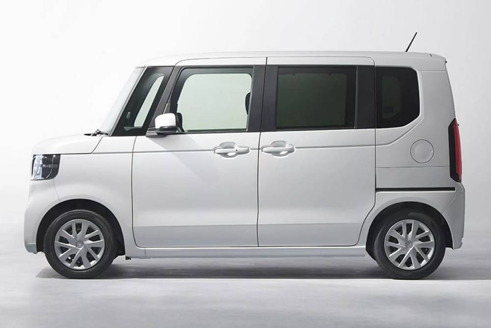 https://autogreeknews.gr/wp-content/uploads/2023/08/2024-Honda-N-Box-3-2048x1254-1.jpg