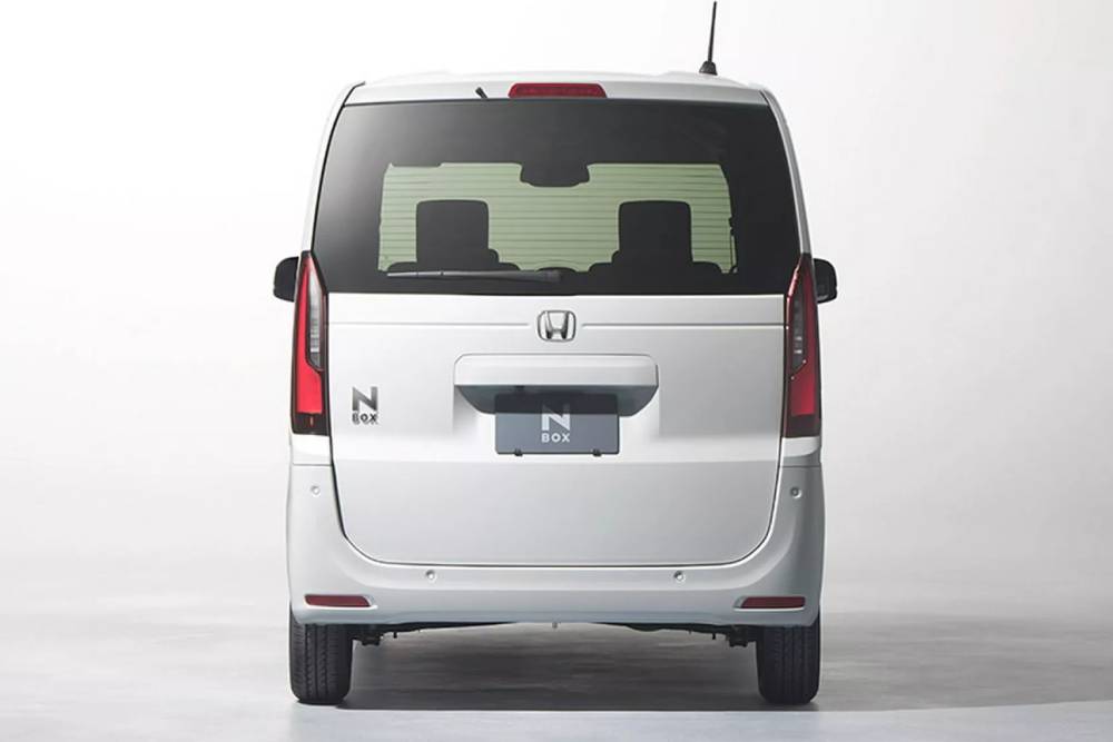 https://autogreeknews.gr/wp-content/uploads/2023/08/2024-Honda-N-Box-4-2048x1254-1.jpg