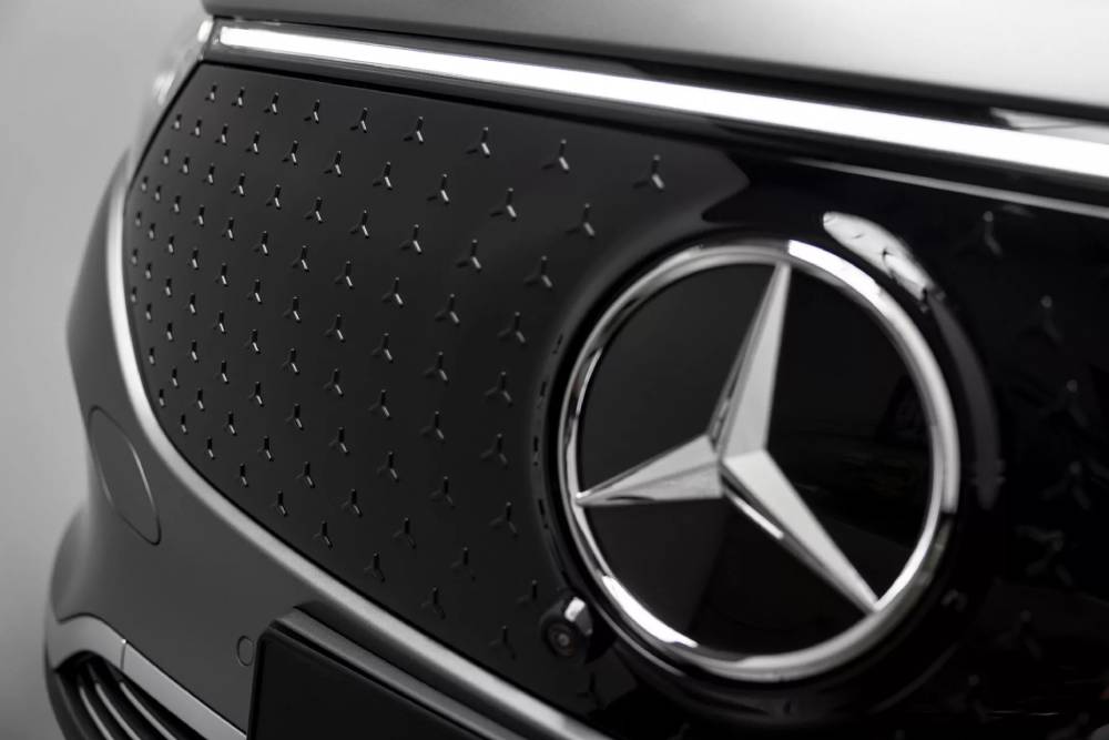 https://autogreeknews.gr/wp-content/uploads/2023/08/2024-Mercedes-EQA-and-EQB-00005-2048x1366-1.jpg