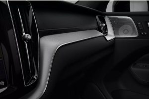 2024-Volvo-XC60-Black-Edition-815-18