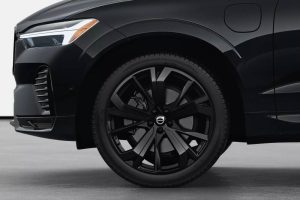 2024-Volvo-XC60-Black-Edition-815-34