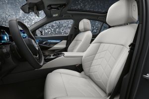 BMW-530e-2024-(3)