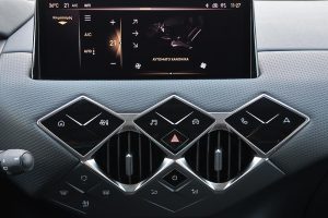 DS 3 1.5 BlueHDi 130 (18)